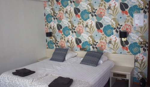 Family Room, Multiple Beds