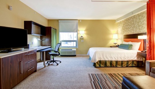 Studio, 1 Queen Bed, Non Smoking