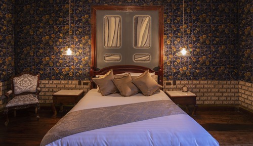 Classic Single Room