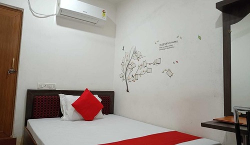 Standard Single Room (A/C)