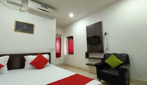Standard Double Room (A/C)