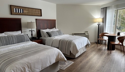 Basic Double Room, 2 Double Beds, Garden View