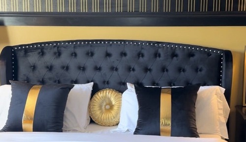 Deluxe Room, 1 King Bed, City View