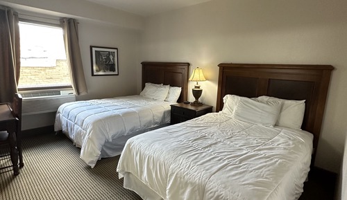 Double Queen Room
