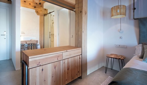 Standard Double or Twin Room, Canal View