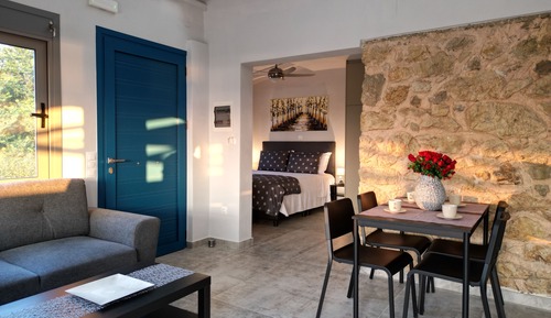 Superior Apartment, 1 Queen Bed with Sofa bed, Sea View, Mountainside