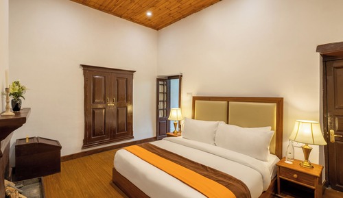 Room, 3 Bedrooms (Ramgarh)
