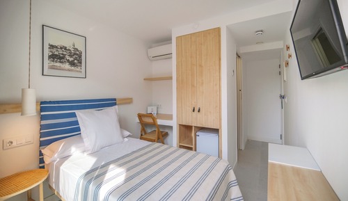 Basic Single Room