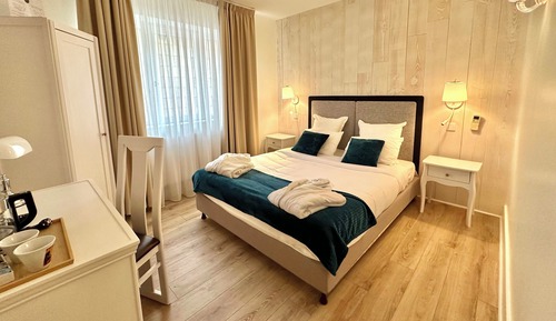 Classic Double Room, Mobility Accessible