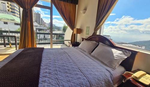 Executive Room