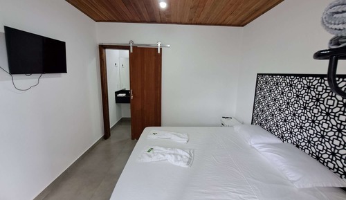 Traditional Suite