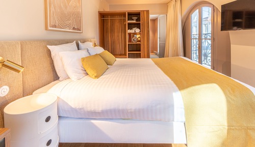 Premium Double Room