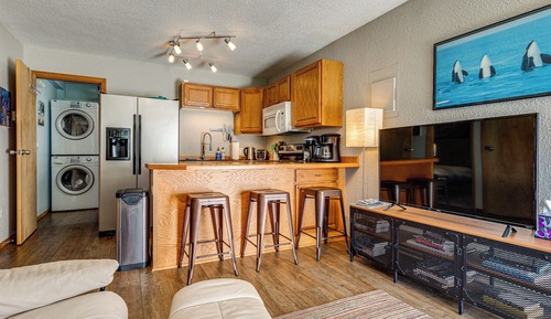 Apartment (2 Bedrooms)