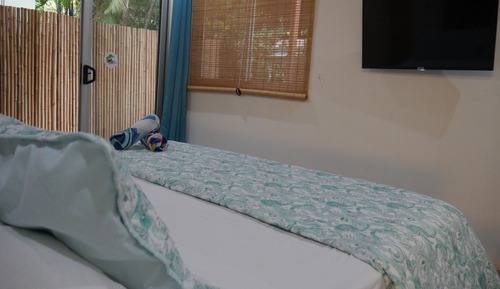 Deluxe Studio Suite