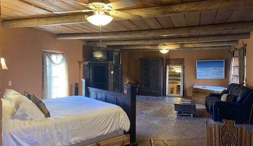 Honeymoon Room