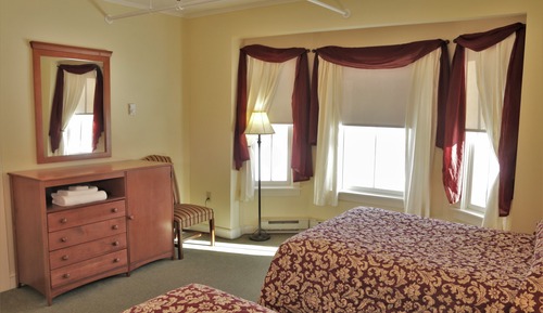 Traditional Room Non A/C