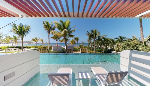 Swim Out Pleasure Junior Suite