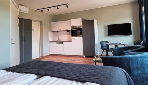 Deluxe Double or Twin Room