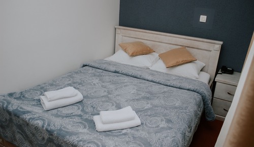Single Room, Balcony