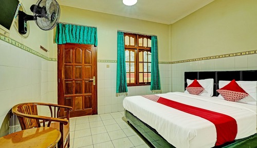 Economy Double Room