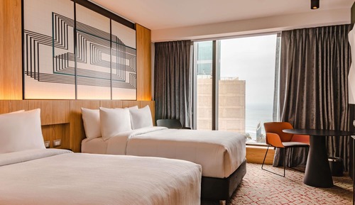 Deluxe Room, 2 Queen Beds, Club Lounge Access (Premium)