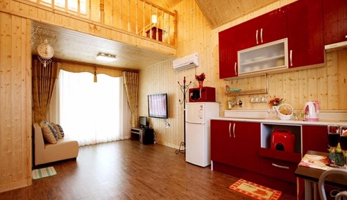 Room (Moon Room (Duplex))