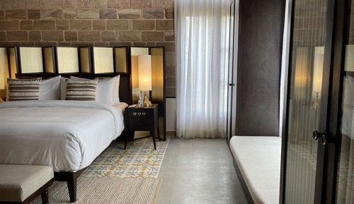Luxury Room