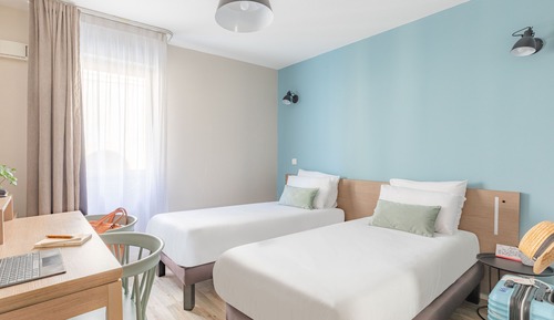 Studio, 2 Twin Beds