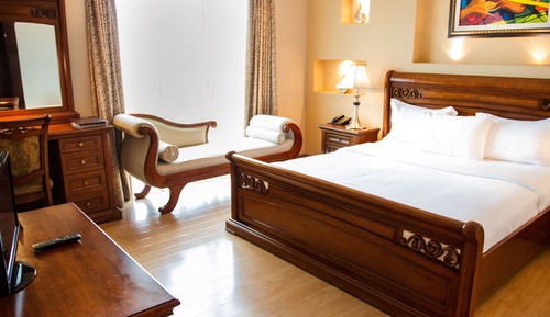 Standard Room, Connecting Rooms