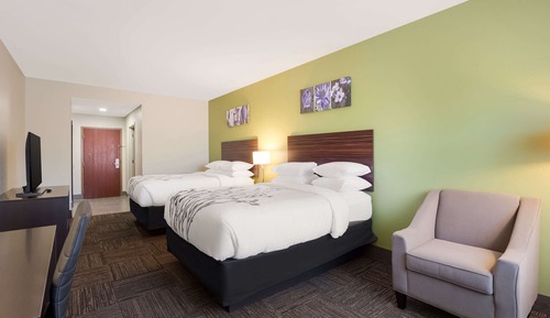 Standard Room, 2 Queen Beds, Non Smoking
