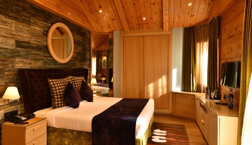 Elite Room