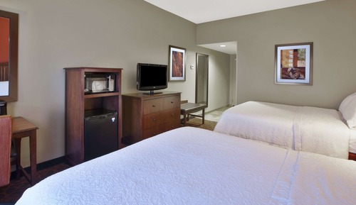 Two Queen Beds