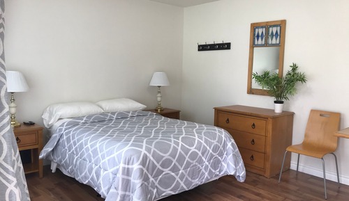 Junior Single Room, Garden View (NO LAKEVIEW)