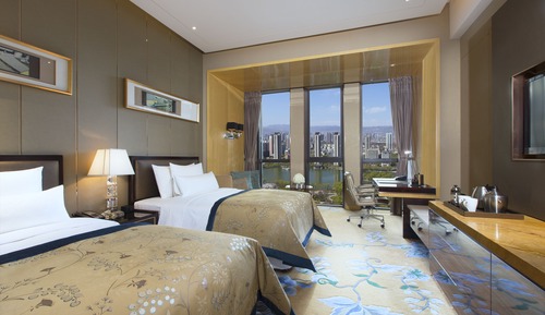 Grand Deluxe Twin Room