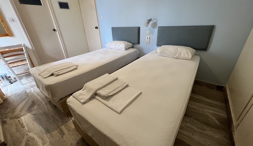 Economy Twin Room