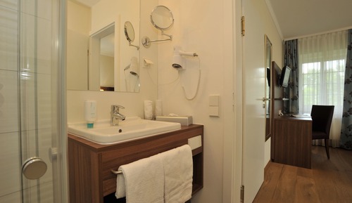 Standard Single Room