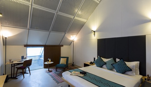 Deluxe Room, 1 King Bed