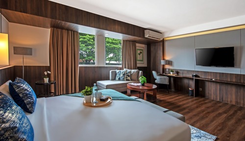 Deluxe Suite