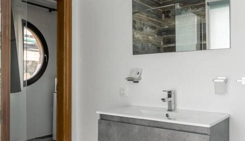 Deluxe Suite, Multiple Beds, Kitchen, Ground Floor
