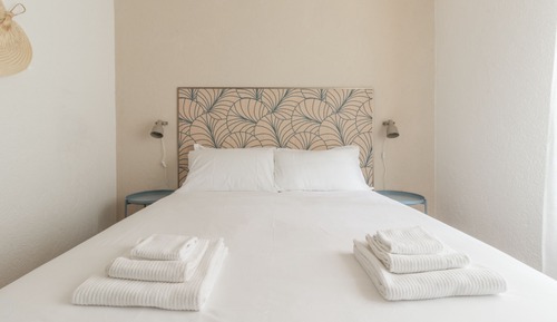 Apartment, 1 Queen Bed with Sofa bed (B1)