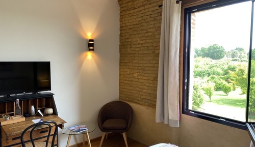 Classic Double Room, Private Bathroom, Garden View (Cosy)