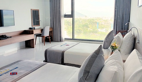 Superior Ocean View Twin