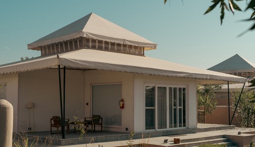Luxury Tent with Temperature controlled Plunge Pool