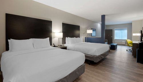 Room, 2 Queen Beds, Accessible, Non Smoking