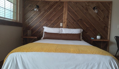 Luxury Single Room