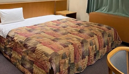 Single Room A, Smoking