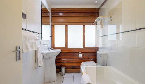 Basic Double Room