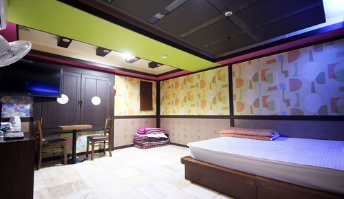 Room (Special Room)