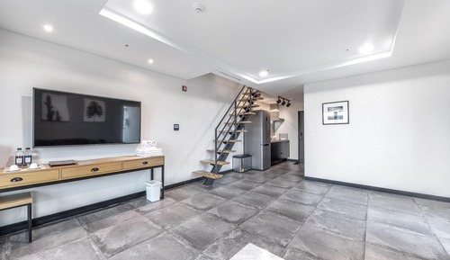 Basic Room, 2 Bedrooms (409 (Ocean view))