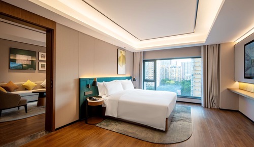 Deluxe Suite, 1 King Bed